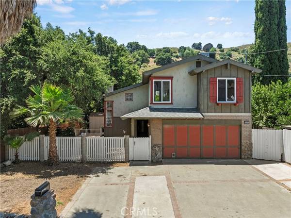 30054 Marvin Avenue, Castaic, CA 91384