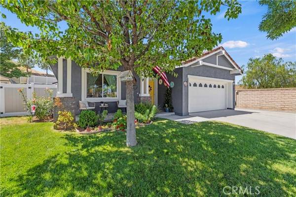 32927 Red Oak Court, Castaic, CA 91384