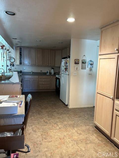 Simi Valley, CA 93065,2738 Highgate Place