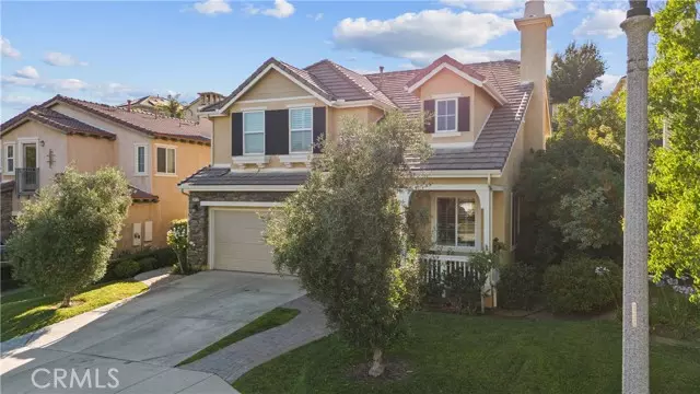 Valencia, CA 91354,28725 Coal Mountain Court