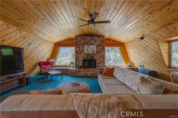 16405 Grizzly Drive, Pine Mountain Club, CA 93222