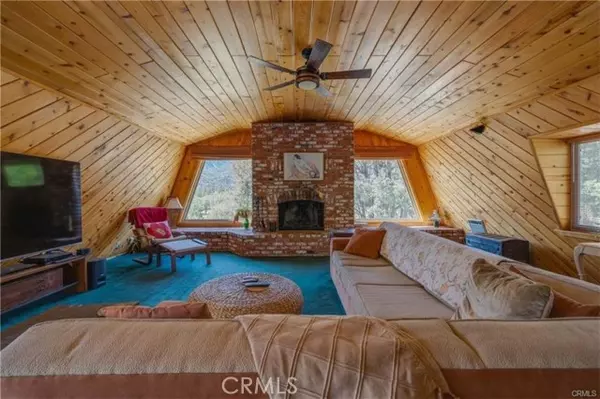 16405 Grizzly Drive, Pine Mountain Club, CA 93222