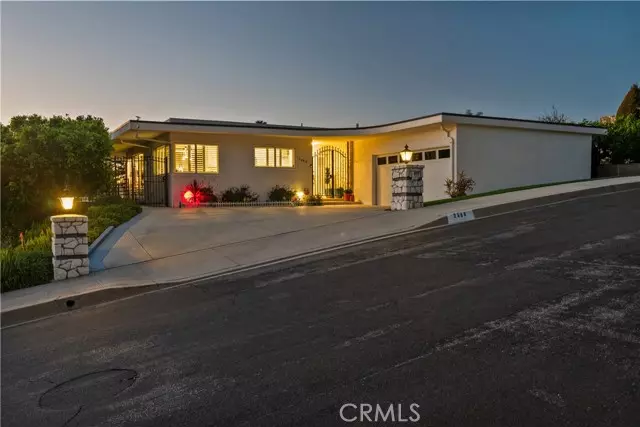 3460 Valley Meadow Road, Sherman Oaks, CA 91403