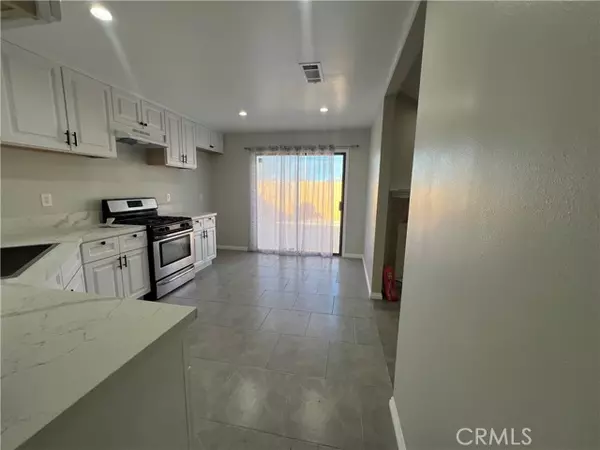 Palmdale, CA 93550,1531 E Avenue R6