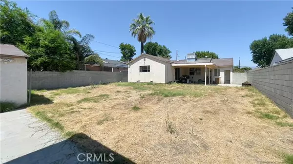 Arleta, CA 91331,9699 Lev Avenue