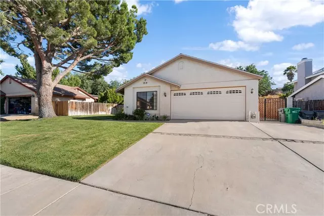 154 Deblynn Court, Palmdale, CA 93550