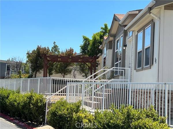 24303 Woolsey Canyon #115, Canoga Park, CA 91304