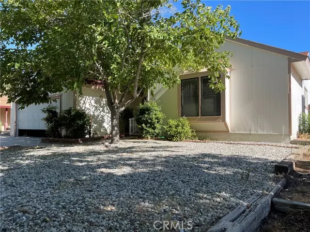 Lancaster, CA 93535,1158 E Avenue J5