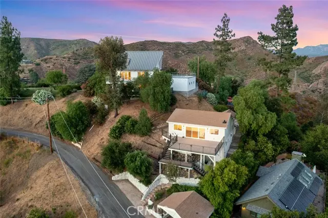 28944 Crest Drive, Agoura Hills, CA 91301