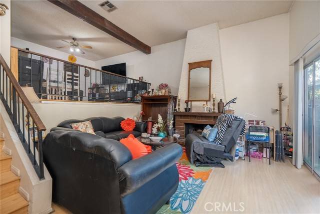 9039 Van Nuys Boulevard #205, Panorama City, CA 91402