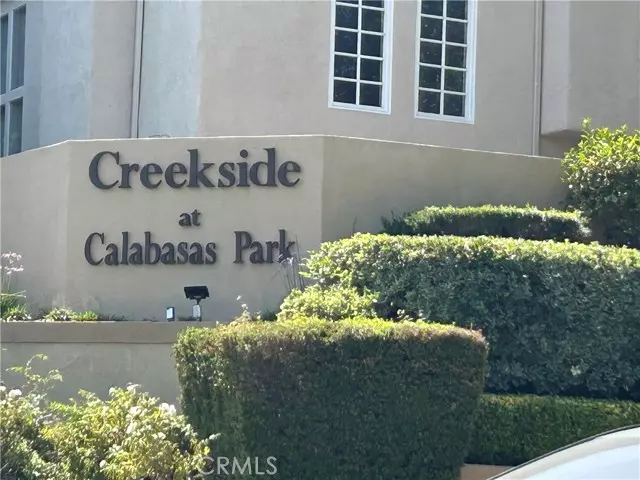 Calabasas, CA 91302,23043 Park Este