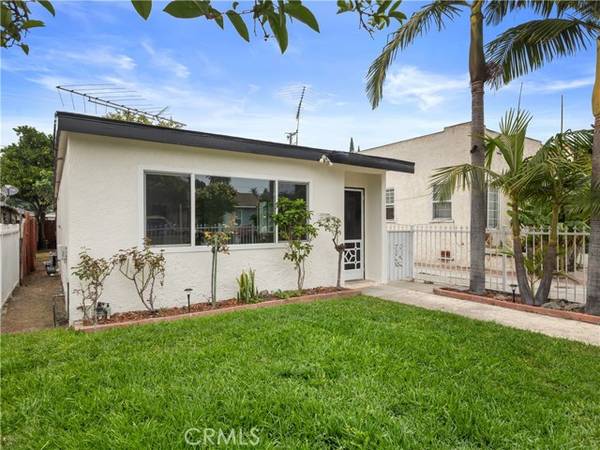 27 E Ellis Street, Long Beach, CA 90805