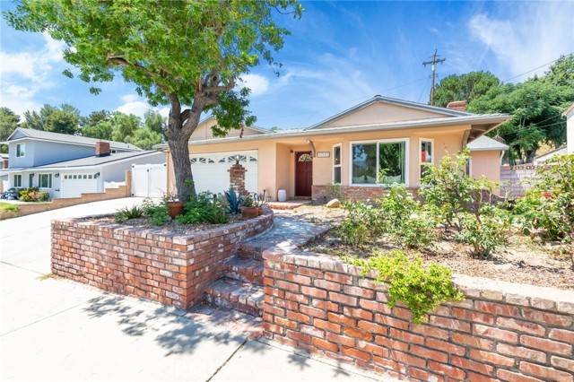 17823 Blackbrush Drive, Canyon Country, CA 91387