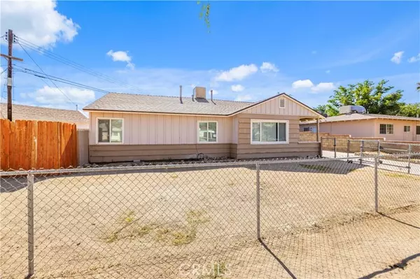 44226 2nd Street, Lancaster, CA 93535