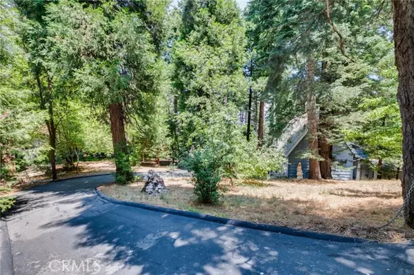 Lake Arrowhead, CA 92352,658 W Victoria Court