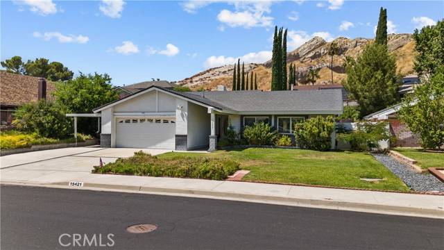 15421 Rhododendron Drive, Canyon Country, CA 91387