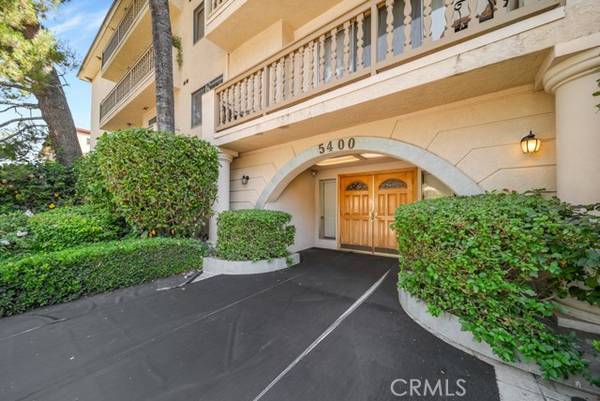 5400 Lindley Avenue #214, Encino, CA 91316