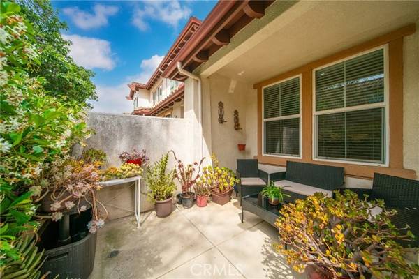 99 Via Aldea, Newbury Park, CA 91320