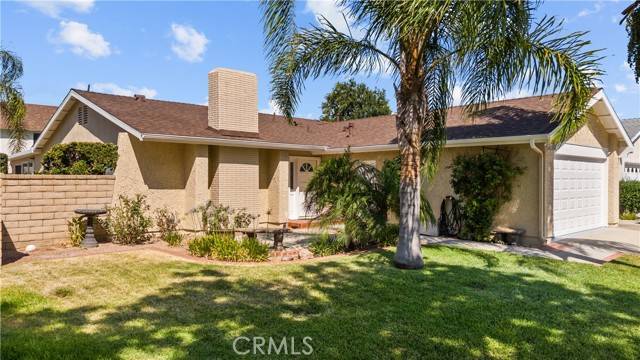 25308 Via Oriol, Valencia, CA 91355