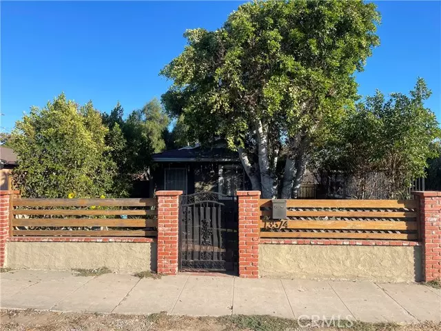 13574 Sayre Street, Sylmar, CA 91342