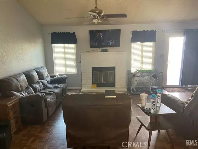 Bakersfield, CA 93309,3904 Peachwood Court