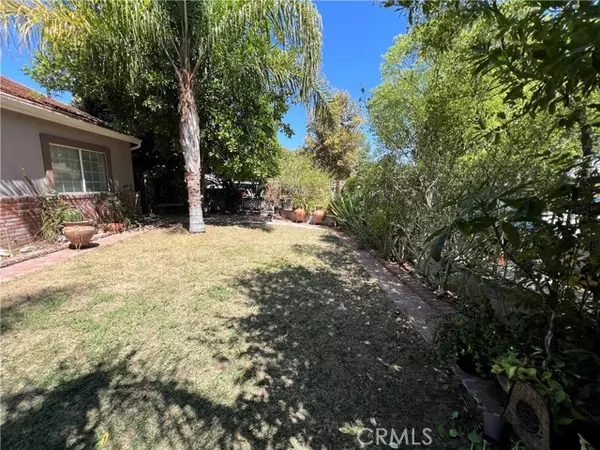 8351 Quartz Avenue, Winnetka, CA 91306