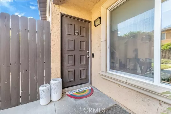 North Hollywood, CA 91605,7435 Shadyglade Avenue #2