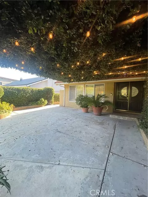 Agoura Hills, CA 91301,5959 Calmfield Avenue