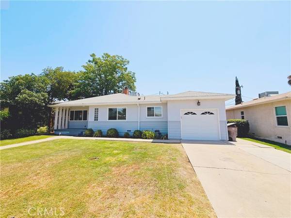 2125 Sacramento Street, Bakersfield, CA 93305