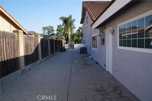 Simi Valley, CA 93063,5795 Nutwood Circle