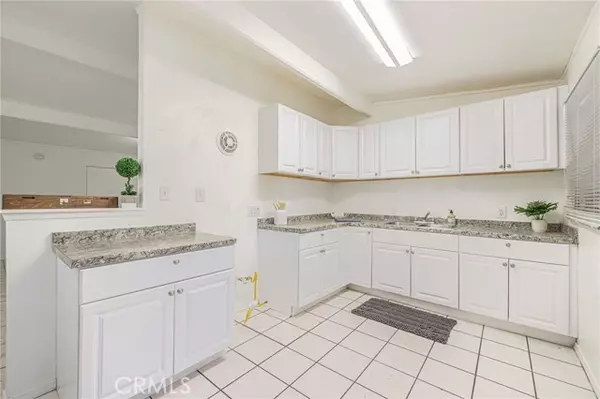 Lancaster, CA 93534,714 W Avenue H13