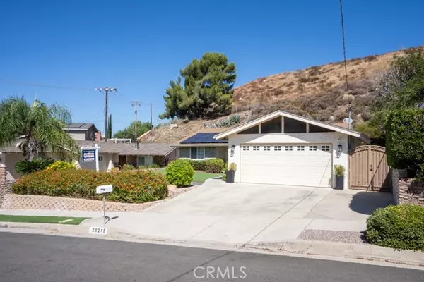 28215 Enderly Street, Canyon Country, CA 91351