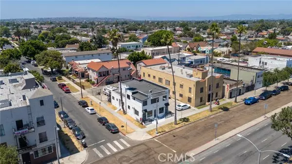 6425 S Vermont Avenue, Los Angeles, CA 90044