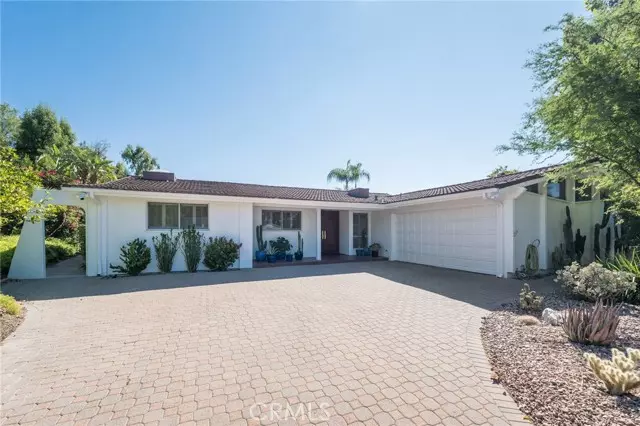 West Hills, CA 91307,23349 Balmoral Lane