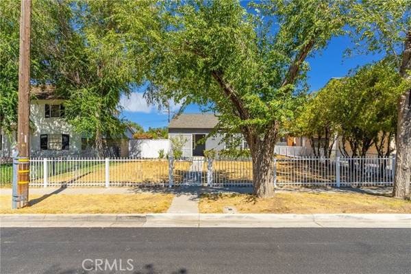 44714 Fig Avenue, Lancaster, CA 93534