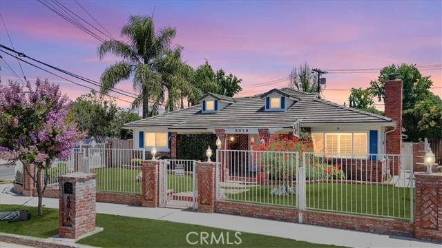 5016 Chimineas Avenue, Tarzana, CA 91356