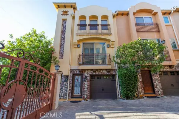 10154 Fernglen Avenue #1,  Tujunga,  CA 91042