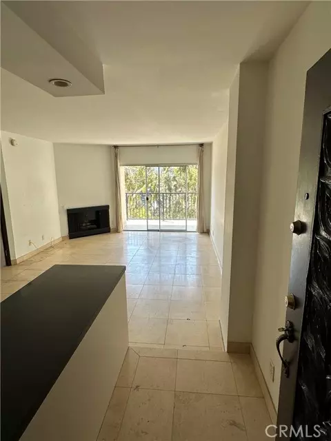 3949 Los Feliz Boulevard #307, Los Angeles, CA 90027