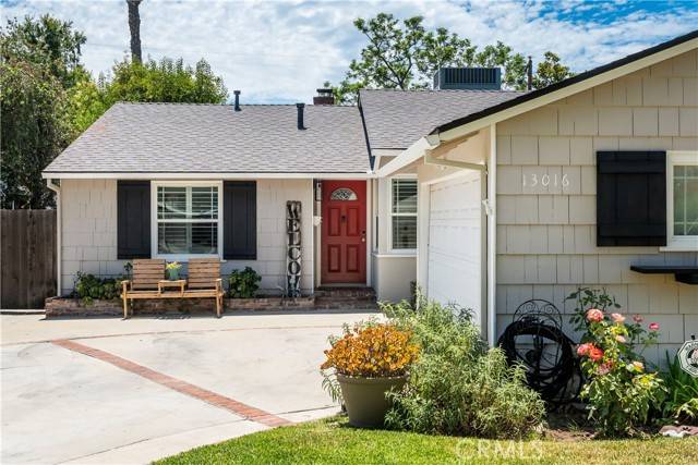 13016 Erwin Street, Van Nuys, CA 91401