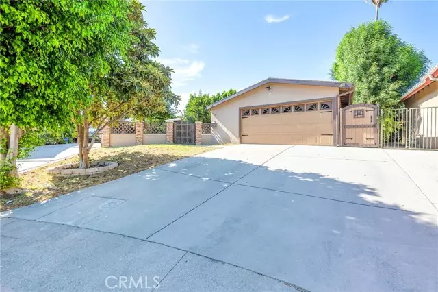 8437 Crebs Avenue, Northridge, CA 91324