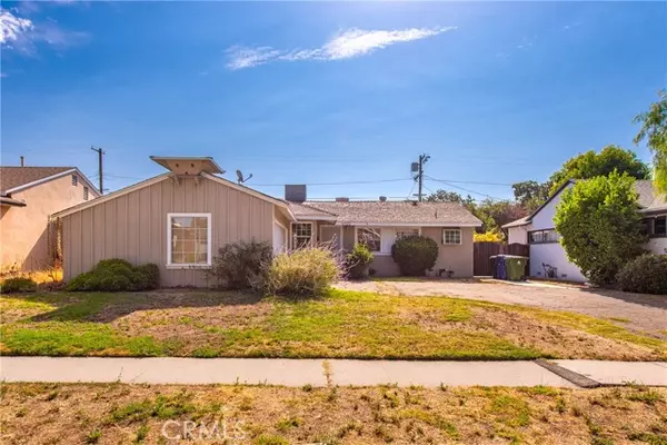 6922 Burnet Avenue, Van Nuys, CA 91405