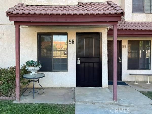 2260 E Avenue Q4 #56, Palmdale, CA 93550