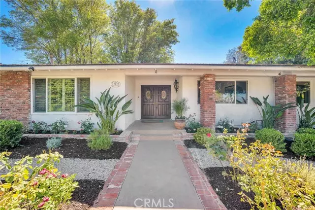 Encino, CA 91436,17072 Oak View Drive