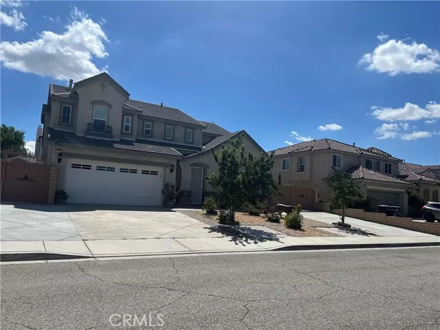 Palmdale, CA 93552,4900 Summerbreeze