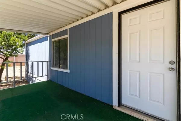 Tehachapi, CA 93561,14556 Tehachapi Blvd #10