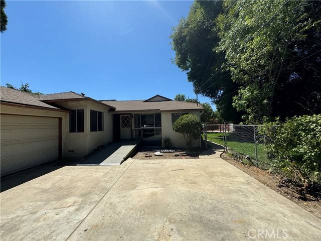 21350 Bryant Street, Canoga Park, CA 91304