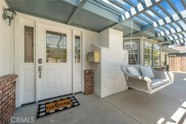 23058 Cohasset Street, West Hills, CA 91307