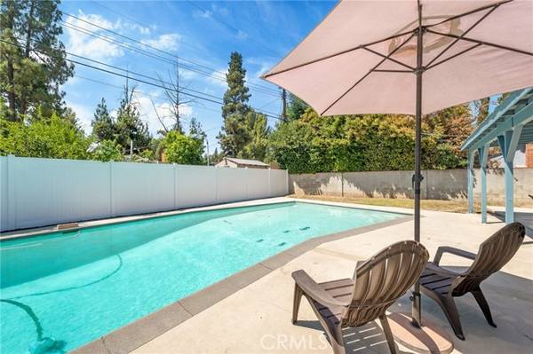 23058 Cohasset Street, West Hills, CA 91307