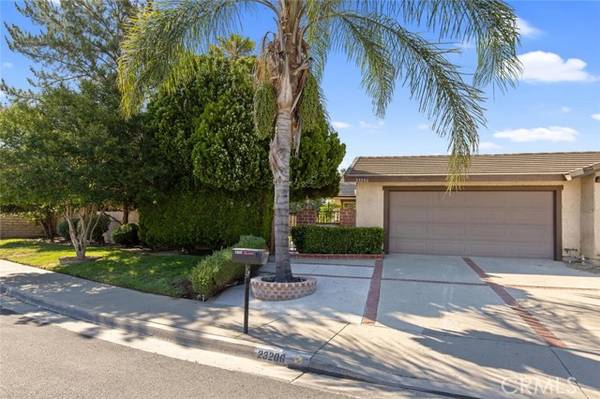 23206 Faisan Court, Valencia, CA 91355