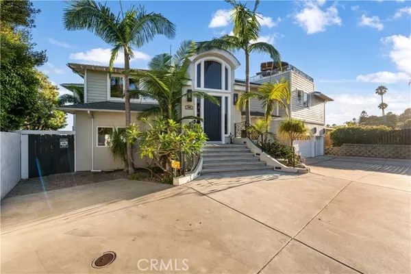 1809 Ivy Road, Oceanside, CA 92054